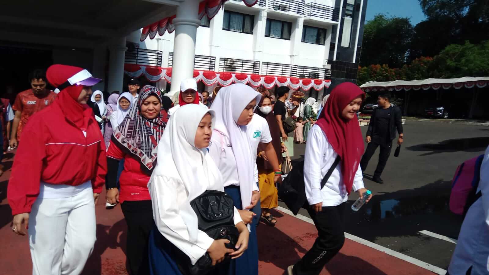 Pelajar Sekolah Rakyat asal Kota Serang Diberangkatkan ke Serpong‎