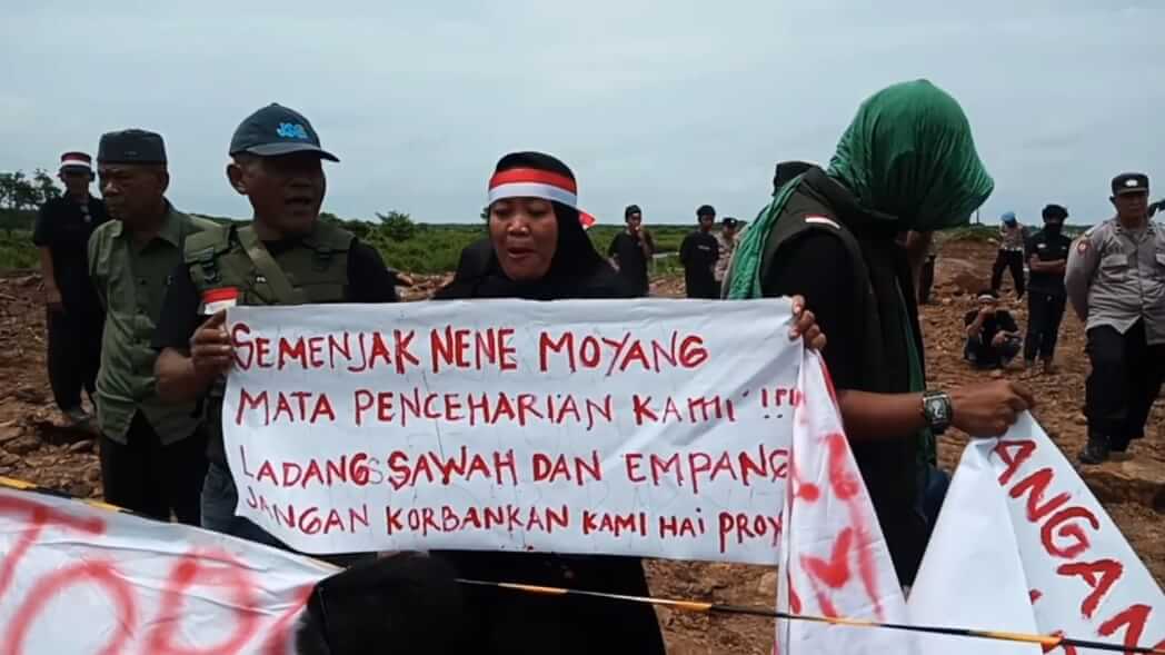 Meski Ditolak Warga, Tanggapan Walikota Serang : “Berlanjut Saja Kalau Ada Izinnya”